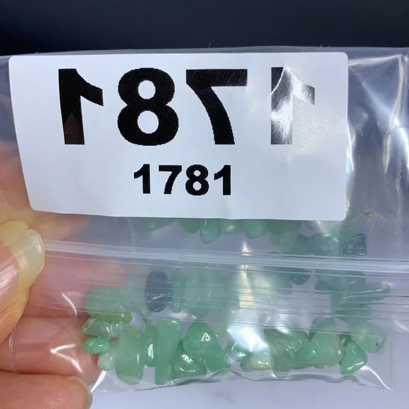 Dainty Green Chrysoprase Chip Bracelet - Picture 11 of 11